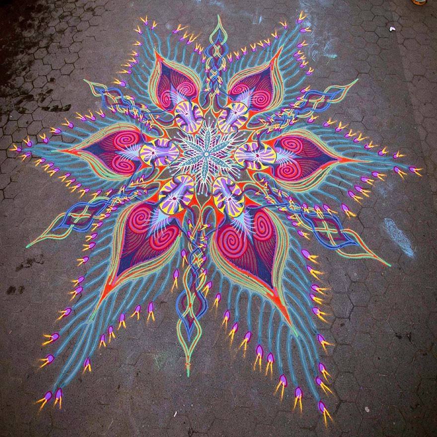 headyhunter:  Sand Paintings by Joe Mangrum Heady Hunter Glass Art Gallery 