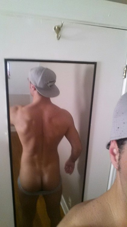 bootylover30:  Follow @bootylover30  for more of my selfies! !!