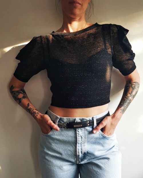 She makes it Hot like Fire  / Babe @kesneper wearing Crop Top in Black Mesh Lace styled with one of 