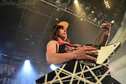 yeahbarakat:  Pierce the Veil by TaliaFarberPhotography on Flickr. 