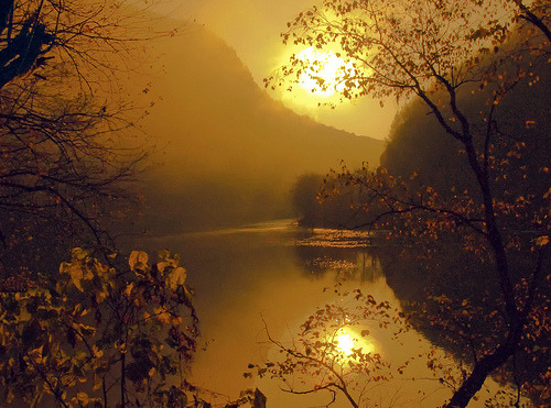 green-hat:  Delaware River Sunrise by -Bob Jagendorf Flickr: http://flic.kr/p/9pm91T 