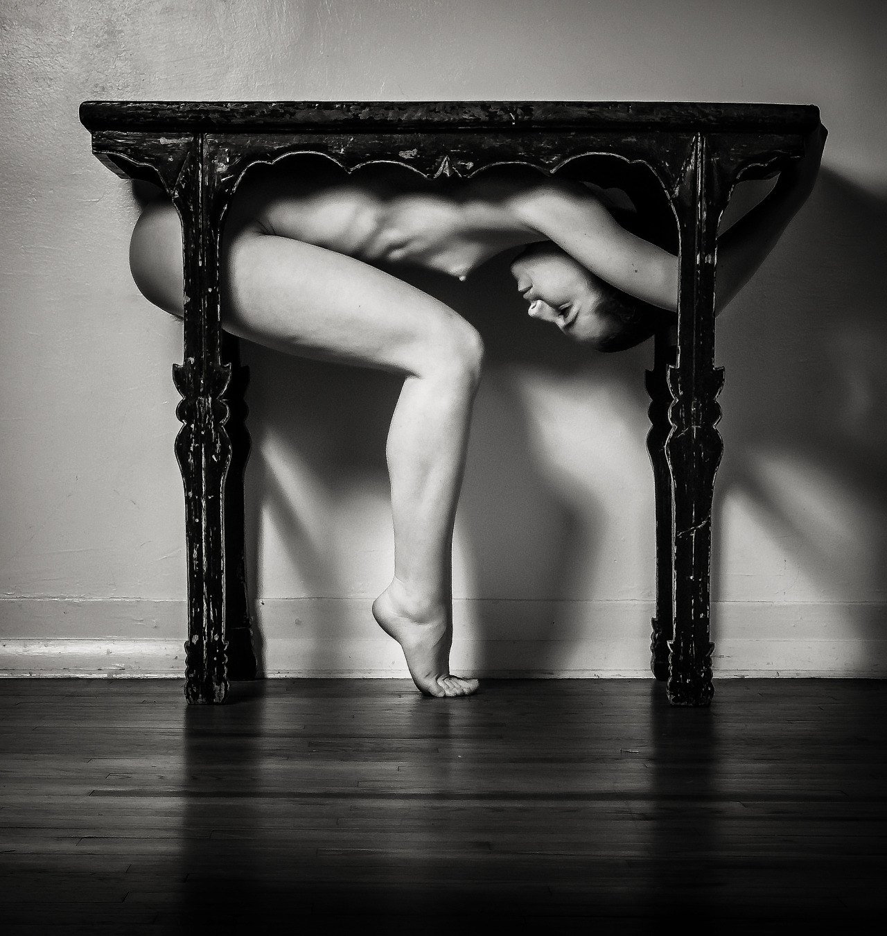 craigmac1000:  “dos mesas”Keira GrantIn spite of this, our table’s status continued