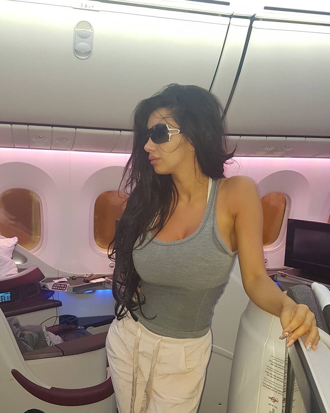 Woke up in #doha #qatar tonight. 🌏  #firstclass #qatarairways #forgottoputfilterbutwhatever