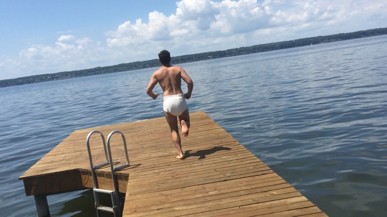wolfjack781:  abysitter:  Throwback to summer - fun with diapers on the dock w/ abenjaminbutton.