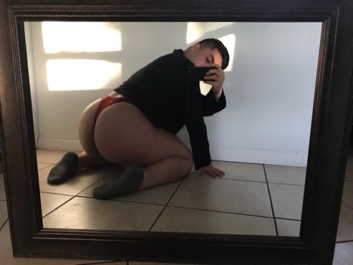 daddysfavoritebitchboy:IG: Intensebabyy | Do I look pretty daddy?