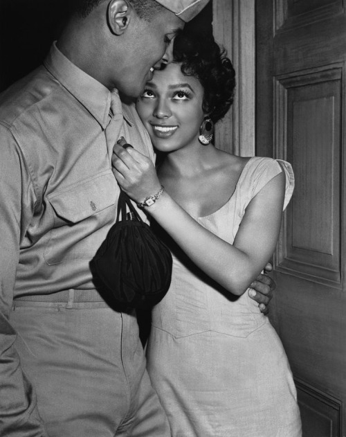 vintagewoc:Dorothy Dandridge with Harry Belafonte (1954)