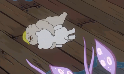 marcys-mareep:wait a sec, see that white teddy bear finn is holding when he is a baby? I didn’t real