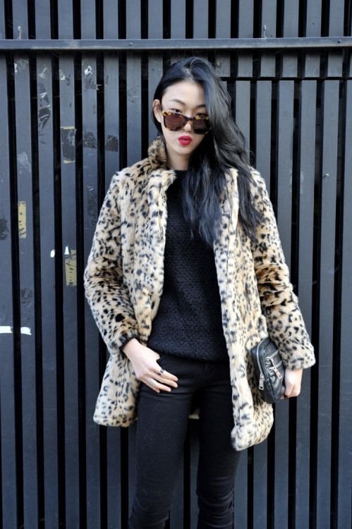 koreanmodel:  Streetstyle: Choi Sora shot by Choi Seungjum