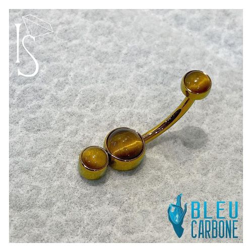 Navel Piercing Gemini c’est son nom! Et bien ce Gemini est composé de 3 cabochons d&rsq