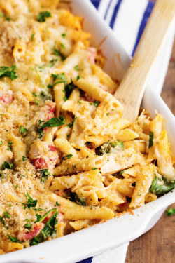 do-not-touch-my-food:    Pesto Alfredo Chicken Casserole   