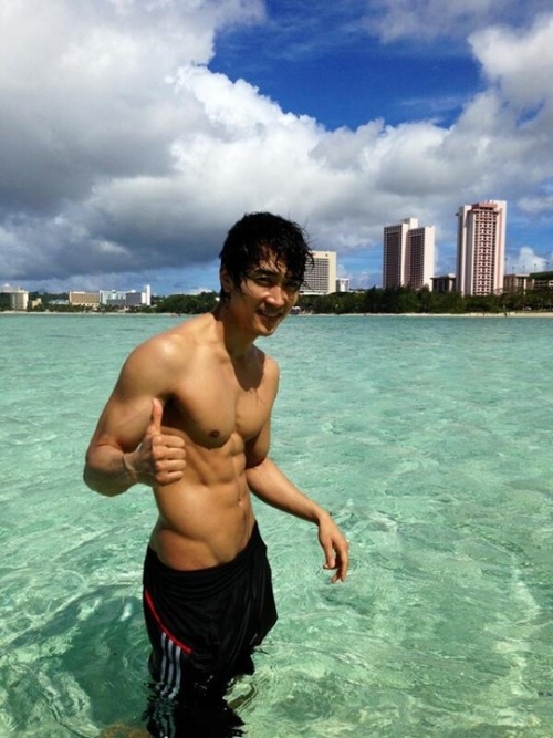 myfuturehusbandeu:Song Seung Hun 