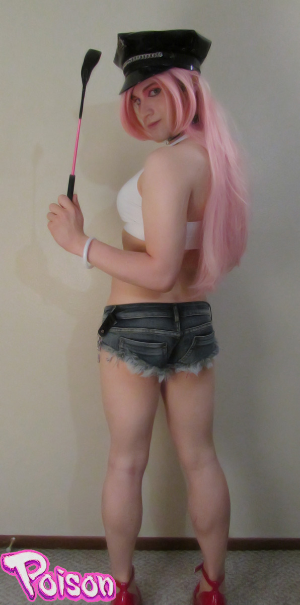 neko-boi:  Heading to ColossalCon (in Sandusky Ohio) this weekend? Check me out as