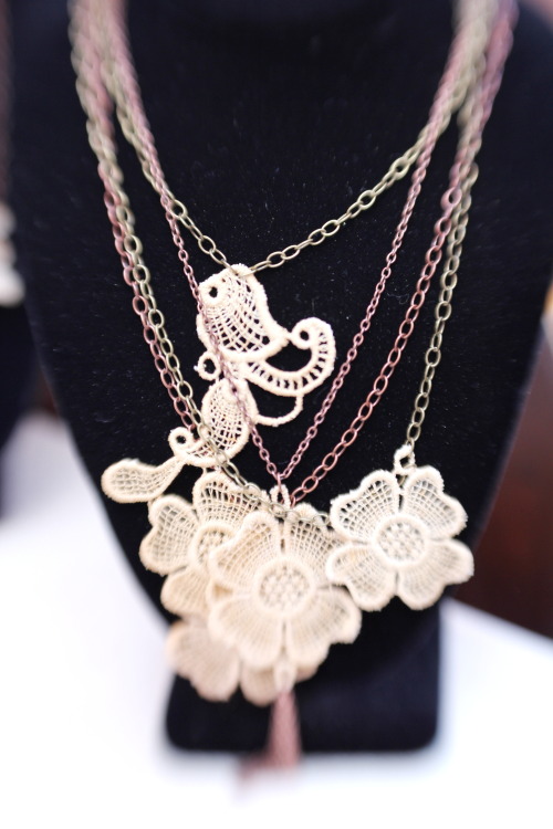 Lots of pics from the last flea market!  Tea stained lace earrings and necklaces&hellip;More items l