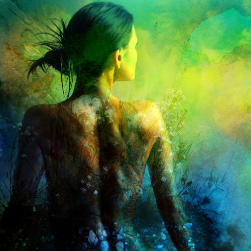 wolfstravelsinmind:  In finding a woman’s soul, you mustn’t ever forget that she’s an universe in and of herself. Study, learn, and accept that there are things you’ll never understand….just appreciate all that lies within her. 