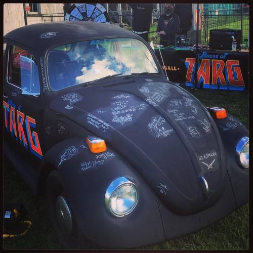 #OldSockNewSock our 1973 VW Beetle #Wizard1 rolled into @beausallnatural #oktoberfest2016 with good 