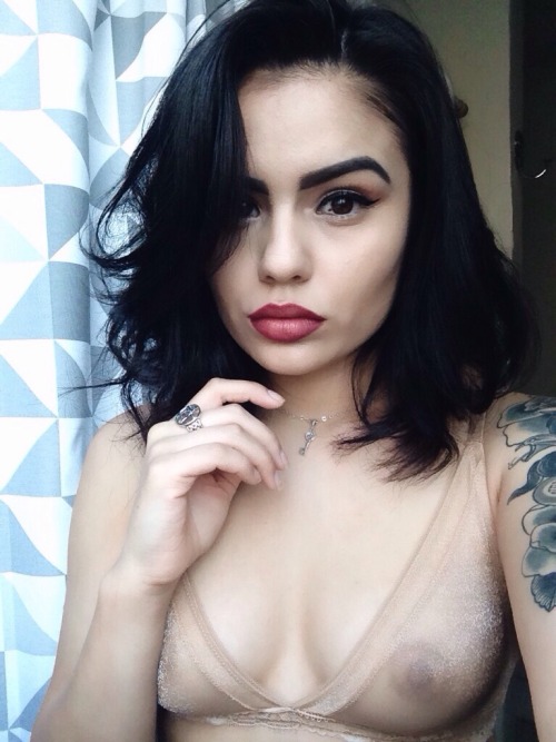 Porn priscellastef:  Hi, I love this bra and I photos