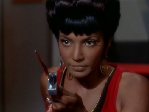 luveau:  You know damn well that Uhura served all the Looks  