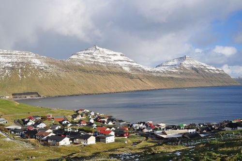 l’abitato di Syðrugøta - EysturKommuna - Eysturoy - Isole Fær Øerhttp://faroeislands.dk/pages/Sydrug