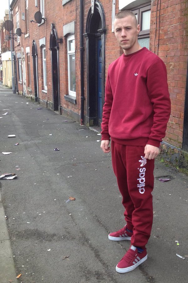 fagwhore4chavs-fitlads:  SFL296Rough Lad,from the rough part of town,…looking for
