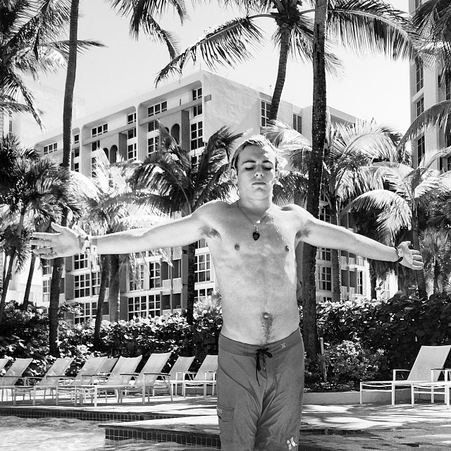 Male Celebrity Pits