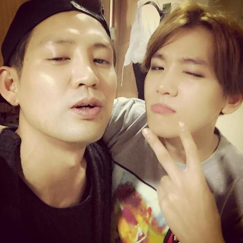 because baekhyun's new hair deserves its own post