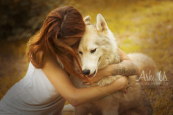 fotografiae:  Young woman and wolves by Arkus83.