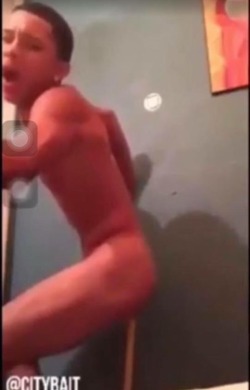 lulubytch:  youngdaddy00:  youngdaddy00:  I got a video of David fucking a plunger 😍😂 he’s so fucking cute and now we finally find out he’s bi or gay🍆 I’m giving the video out for free just hit me up with your kik names😛   Ok I’m tired