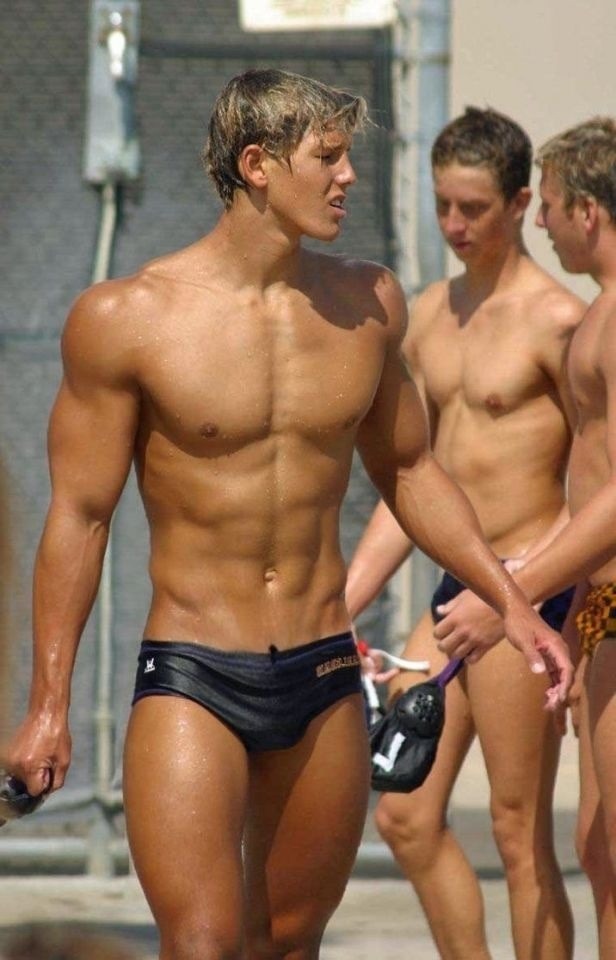 dudes-on-demand:  The Waterboy*