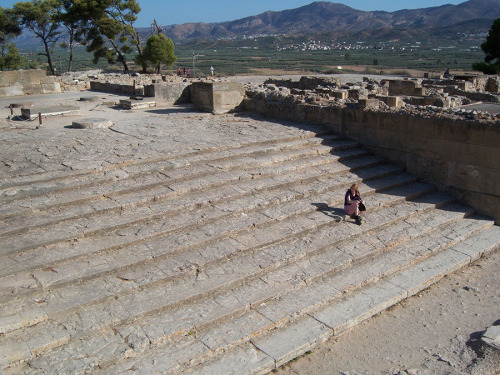 The palace of Phaistos, located in the south of Crete, was the second biggest Minoan palace. As the 