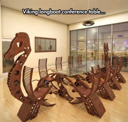 srsfunny:  Epic Conference Tablehttp://srsfunny.tumblr.com/