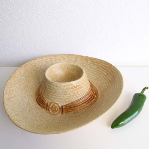chips and salsa ceramic hat dish 