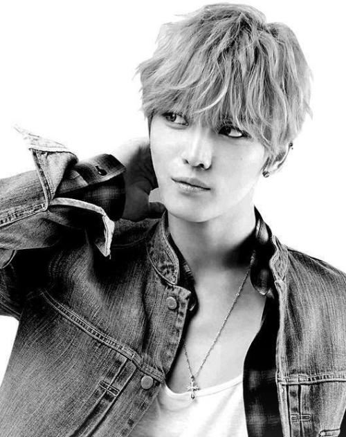 fuckyeahtohoshinki:  Jaejoong - 2014 JYJ Membership Week Sources: jjlove_jyj + joongshimotic Shared by: Kokayz 