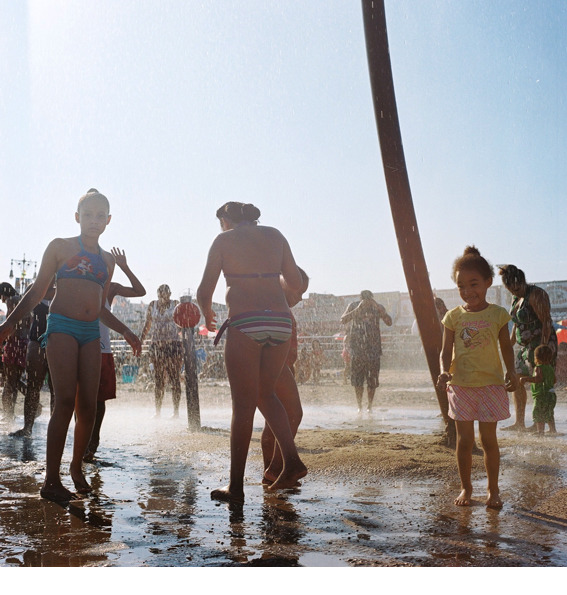 BIG CITY SUMMER · SERIES · CONEY ISLAND, NEW YORK · 2009