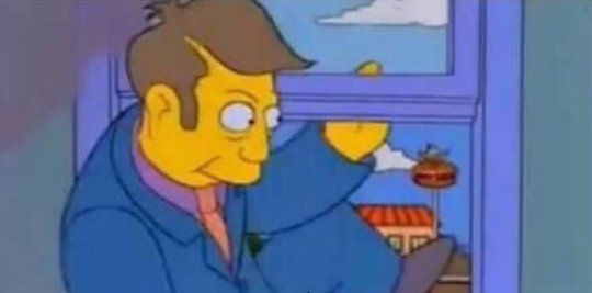 Cuando escuchas que llegaron parientes de visita.