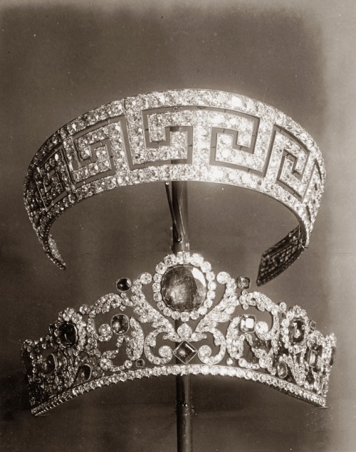 XXX antique-royals:  Diamonds, pearls and precious photo