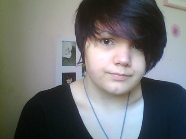 I am soooo enjoying the cute short haired girls today&hellip;