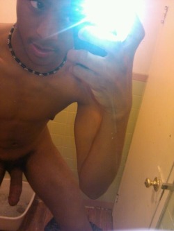 dikkadownbooboo:  neverkissandtellmuahh:  My Lil’Baby Raymond Johnson…. Such a Lial cutie! But his dick little tho..  He kinda cute