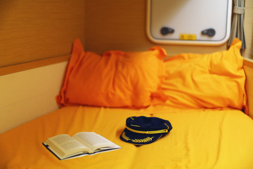 Bed nook in the catamaran. 