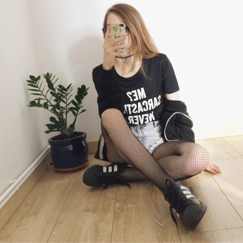 rosegalfashion:Me? Sarcastic? Never. @rosegalfashionReview by @maracalli free shipping worldwide#Get