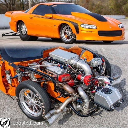 Reposted from @boosted_cars follow @the_1st_60ft if you are a fan of drag racing!______Tag owner/ph