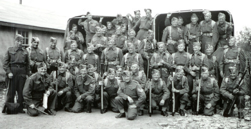 historicalfirearms:Veterans Guard of CanadaWhile it is fairly well known that Britain raised its Hom