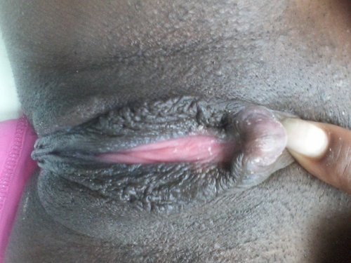 whodatafrica:  I….neeed..  to… LICK!!!