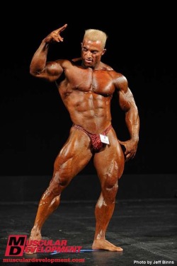 Muscleaddictza:edward Duque