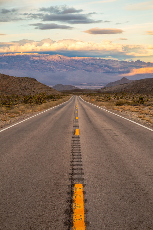 about-usa - Charleston Peak - Nevada - USA (by John Getchel) 