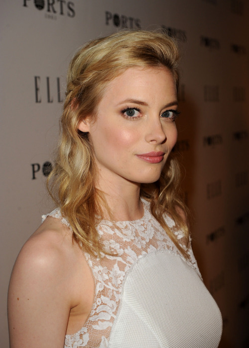 Porn Pics celebridude:Gillian Jacobs