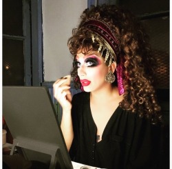 clown-realness-bitch:  I am in awe 😍