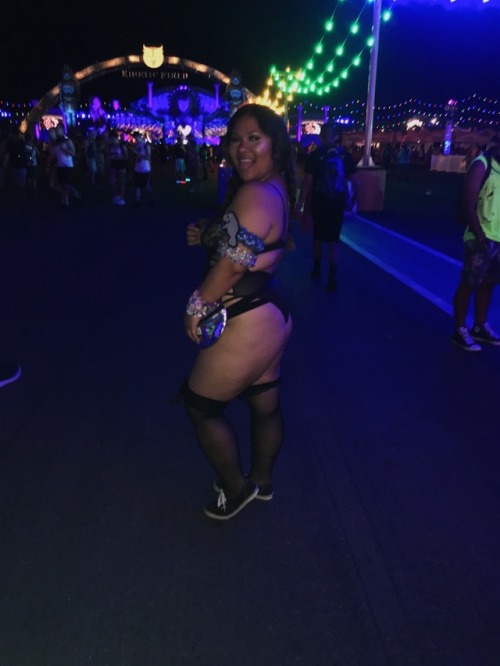 wildth0tsss: EDC✌ can’t wait for more music festivals