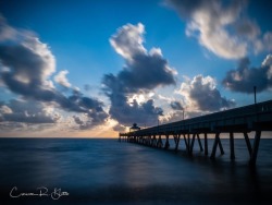 This is the last of that beautiful sunrise that evolved as time went by. #deerfieldbeach #deerfieldbeachpier #deerfieldbeachinternationalpier #deerfieldbeachinternationalfishingpier #deerfieldbeachfl #florida #sunrise (at Deerfield Beach...