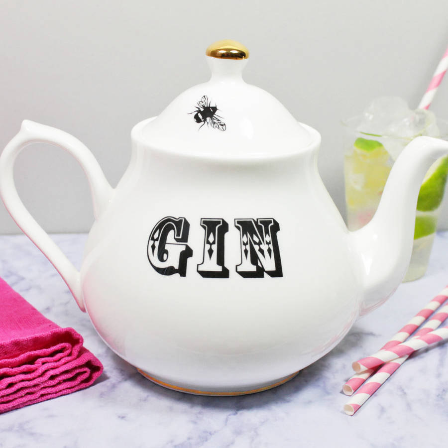 bestof-etsy:  Quirky &amp; Vintage Tea Pot Sets Get an Ironic Makeover by Yvonne