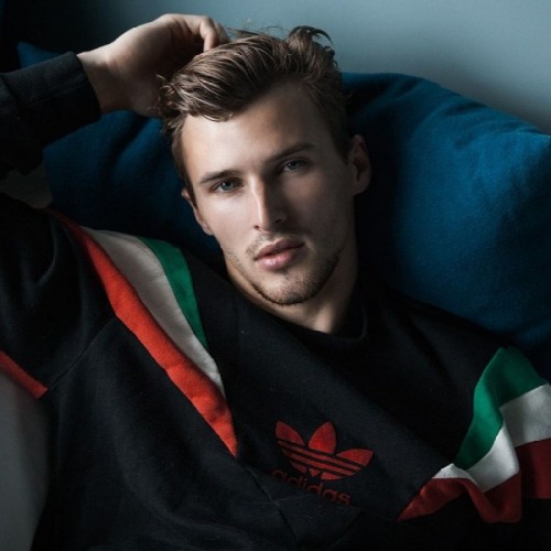 bambam62:  Dawid Schaffranke by Rick Day